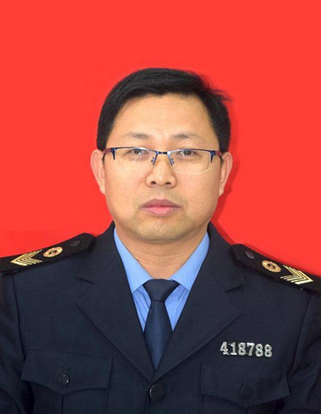 尤永華（所長(zhǎng)）